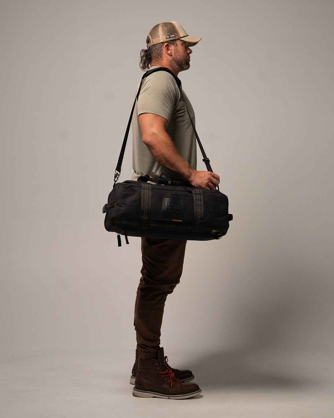 DUFFLE BAG - CANVAS