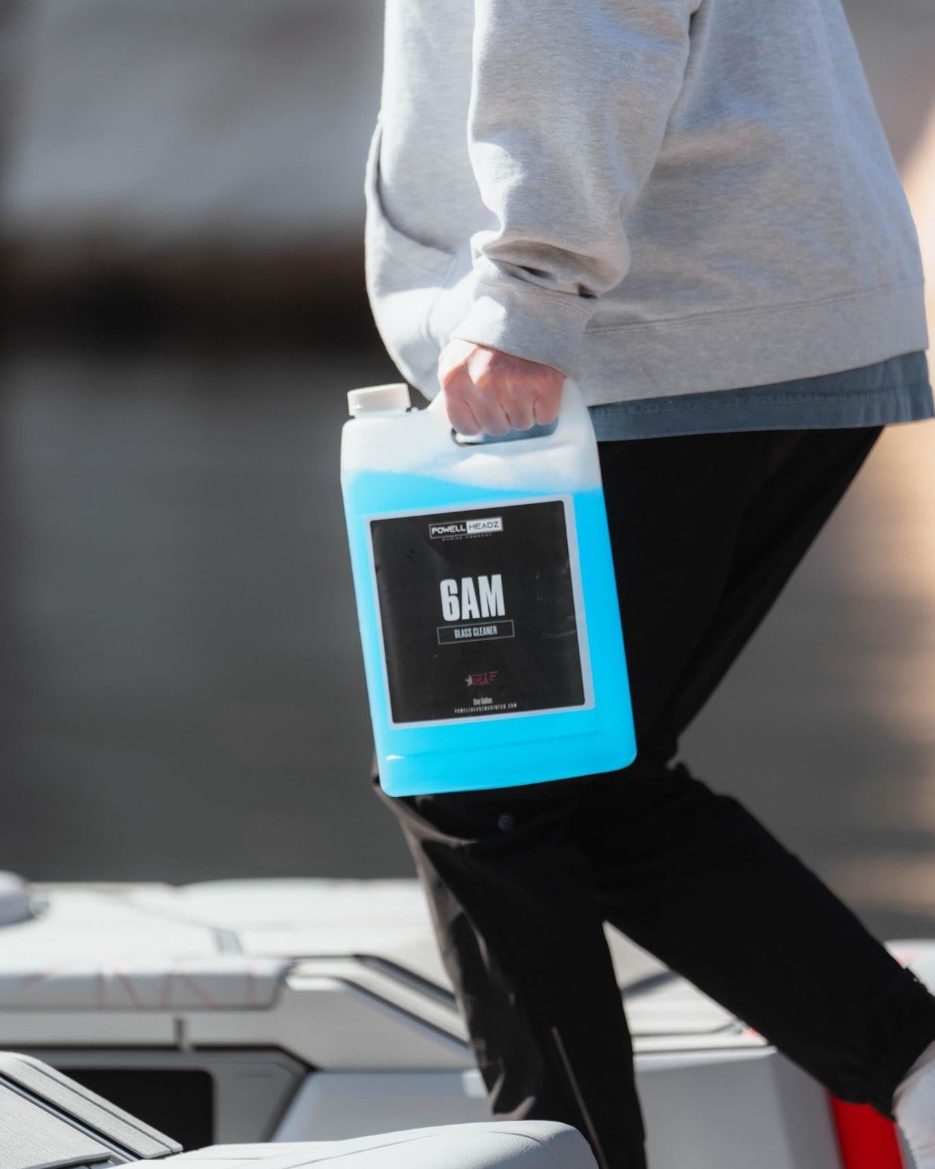 6 AM Glass Cleaner 1 gal