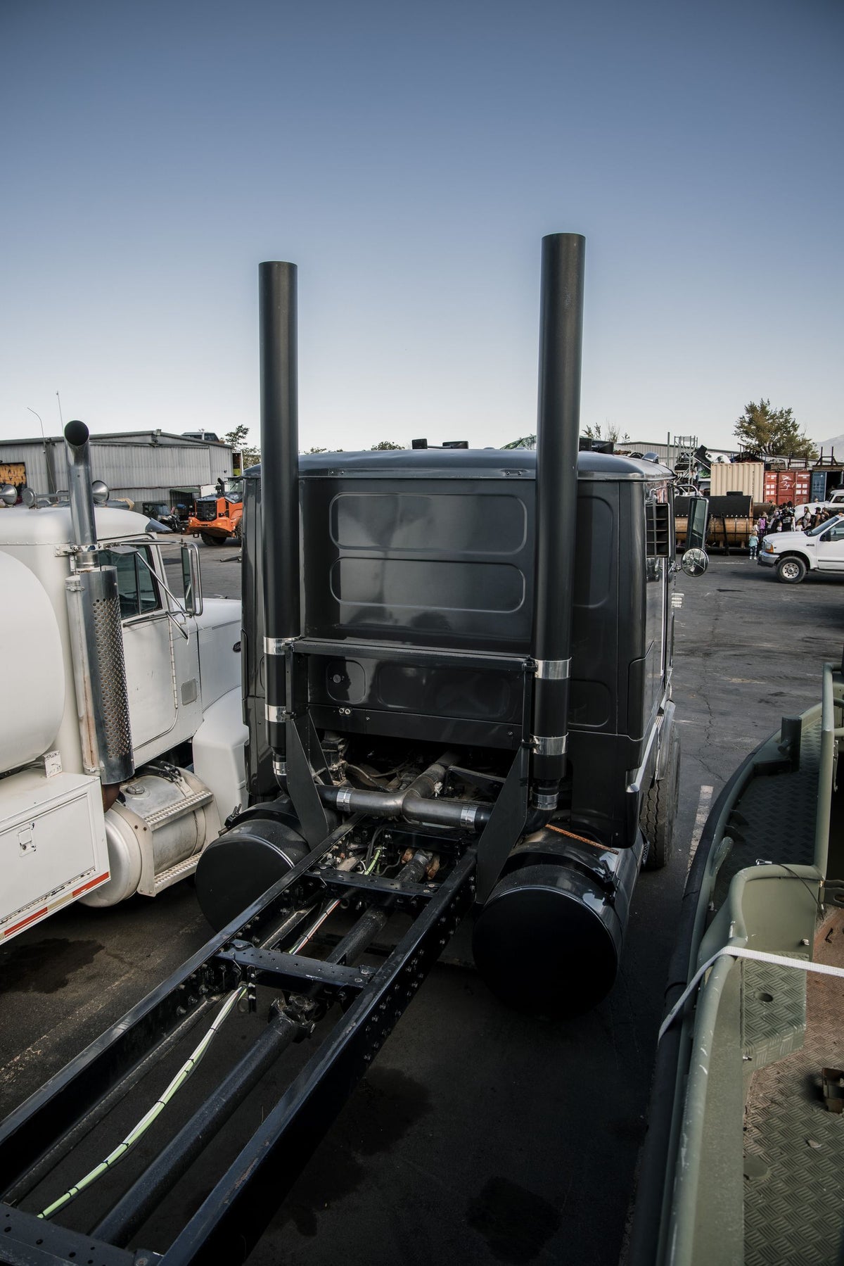1988 Ford CL9000 Cabover - 6