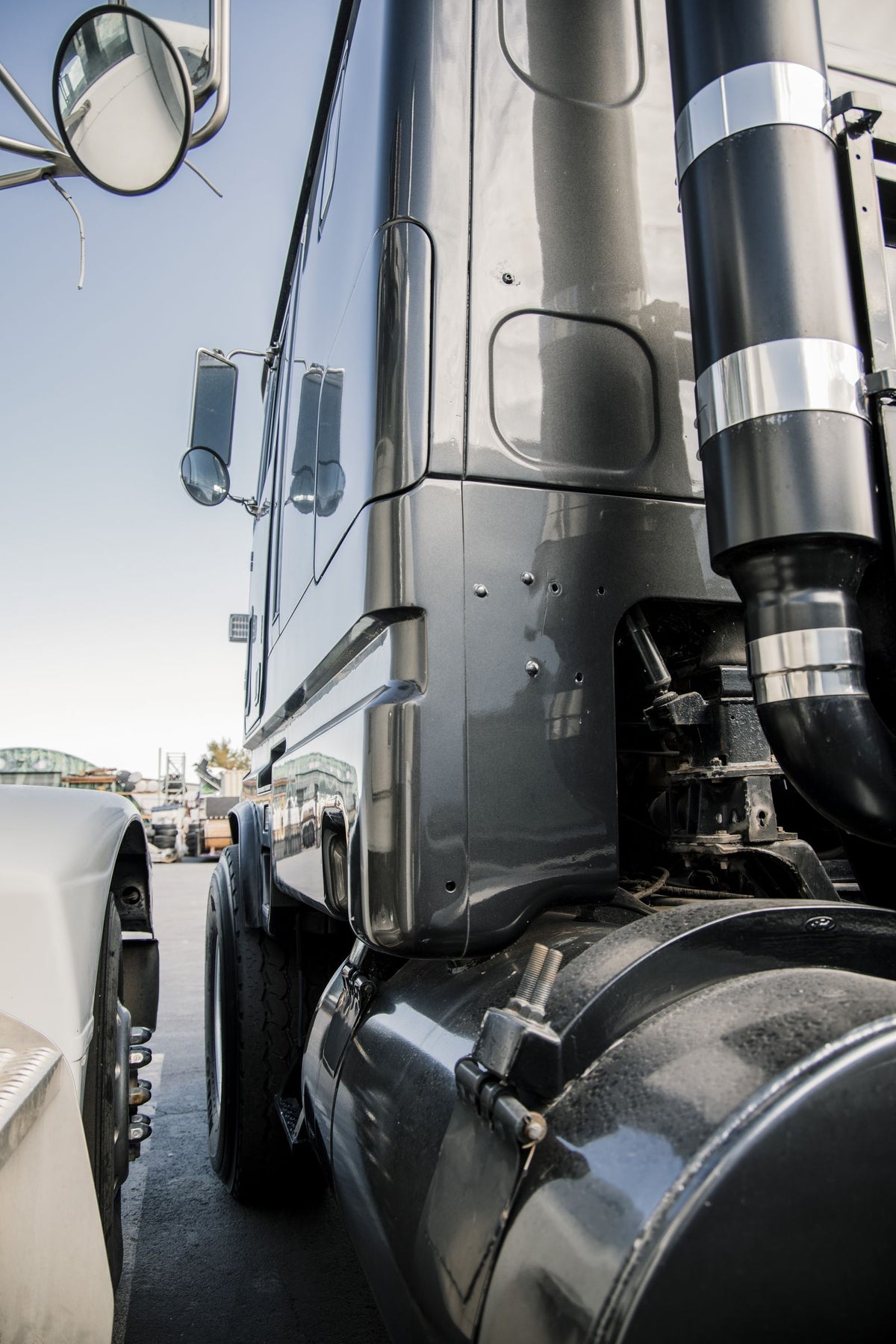 1988 Ford CL9000 Cabover - 11