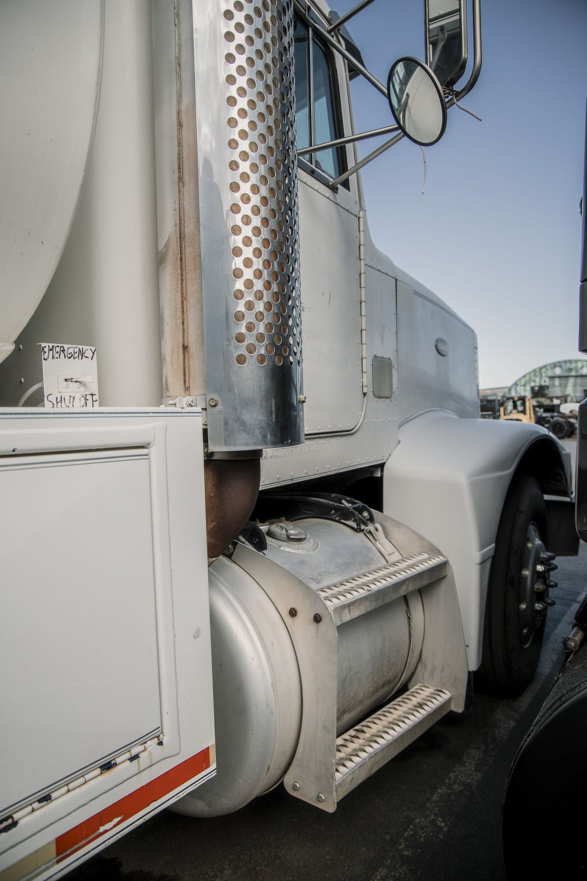 Peterbilt Fuel Truck - 14