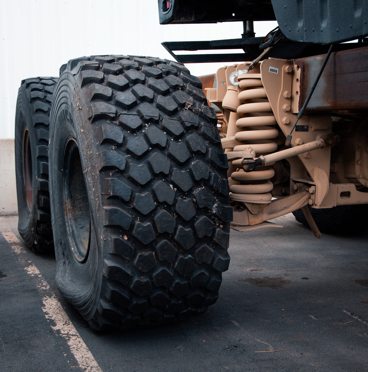 Humvee 6x6 Biggest Wrecker - 3
