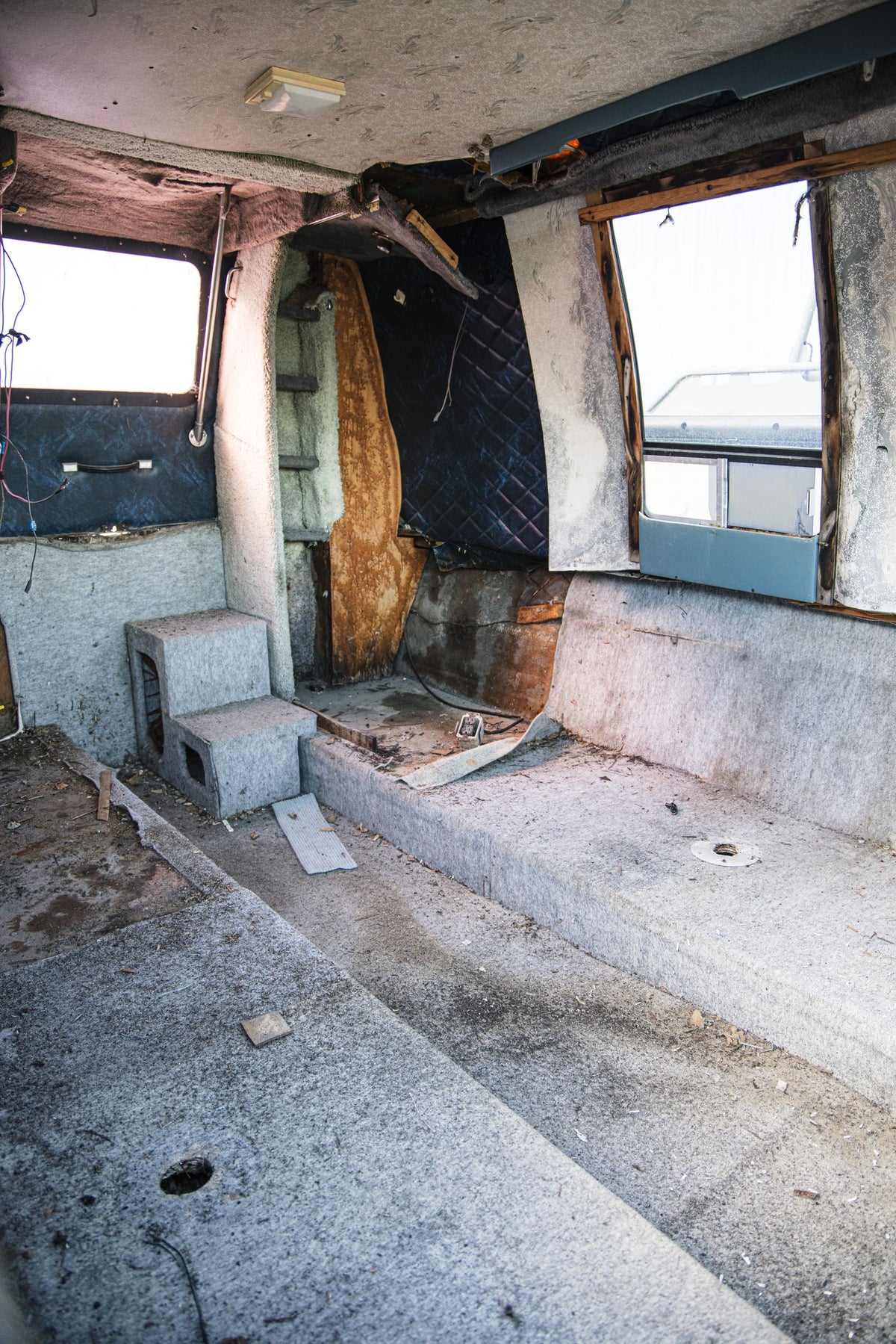 Van Boat - 21