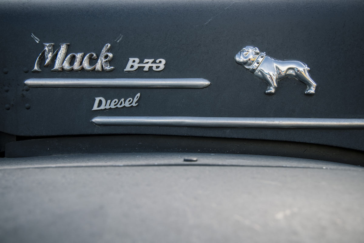 1962 Mack B73 - 9