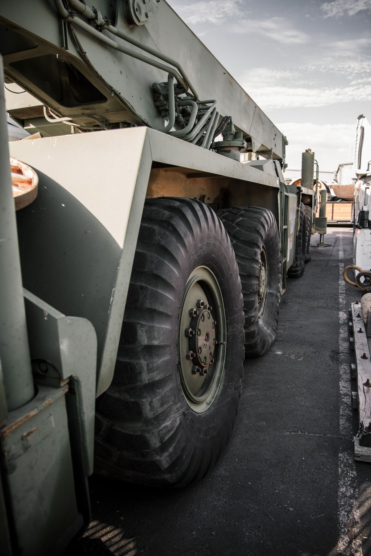 Military Crane - 17