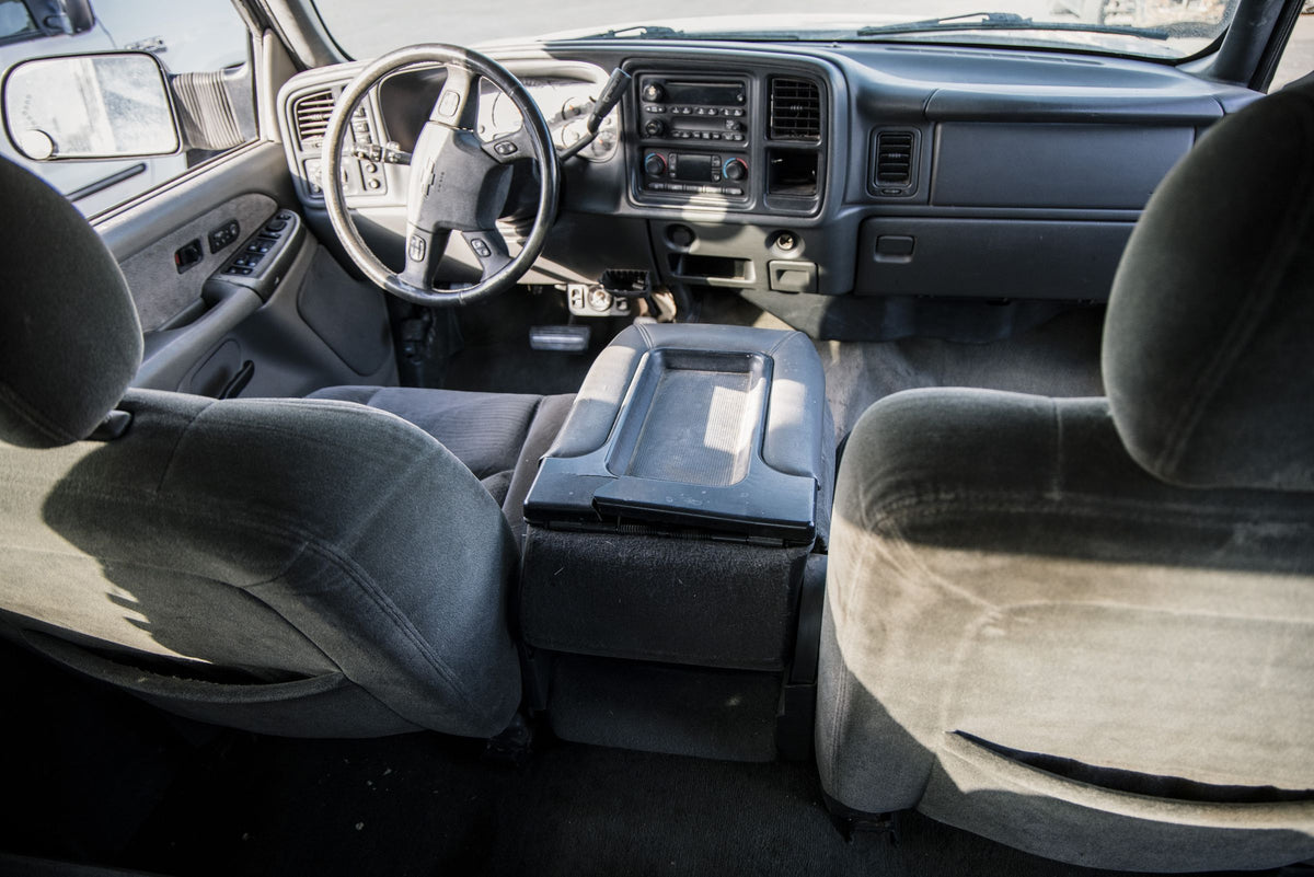 2000 Chevrolet 2500 - 3